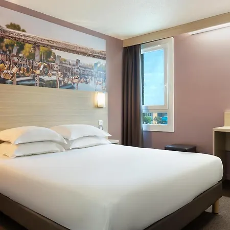 Hotel De Marne-la-vallee 2*