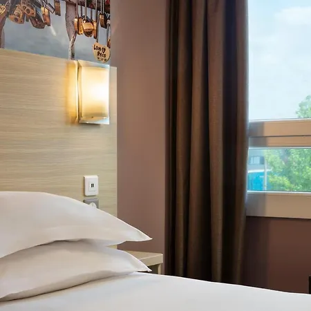 De Marne-la-vallee Hotel 2*
