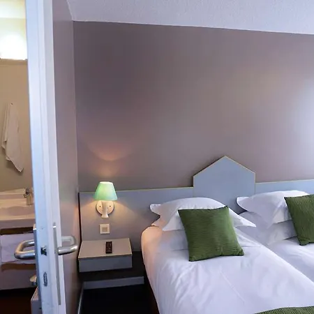 Hotel De Marne-la-vallee 2*